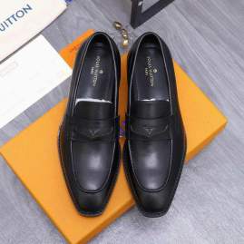 Picture of Louis Vuitton Shoes _SKULVsz39-45hnh023813987